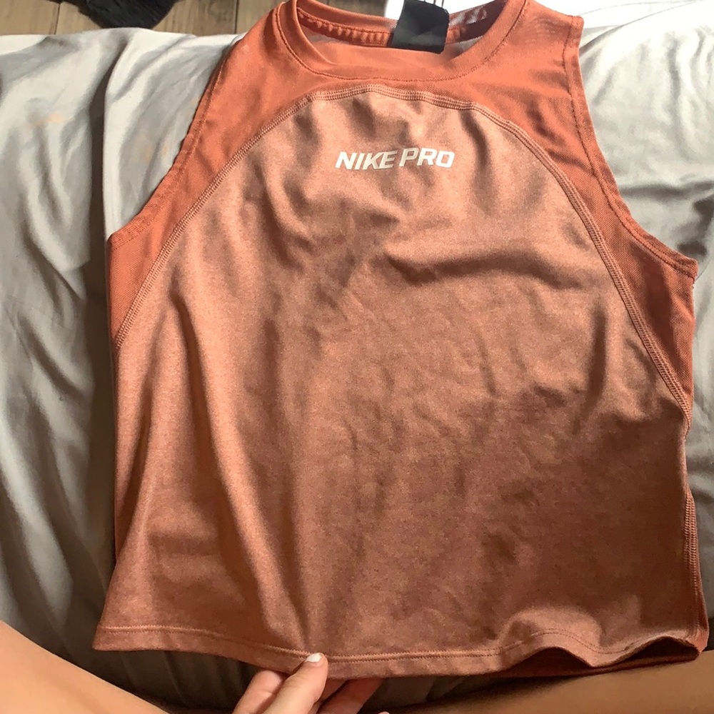 Nike pro sport top